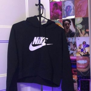 Black cropped Nike hoodie